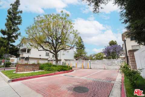 11150 Glenoaks Blvd, Pacoima, CA 91331