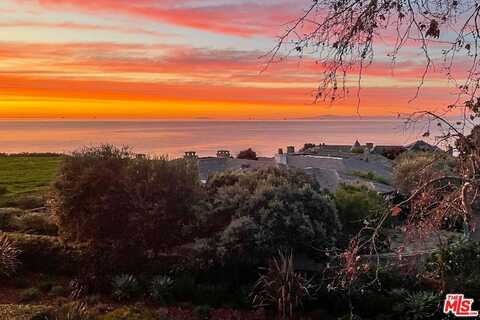 86 Seaview Dr, Santa Barbara, CA 93108