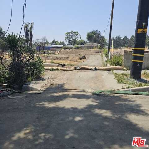 2449 El Molino Ave, Altadena, CA 91001