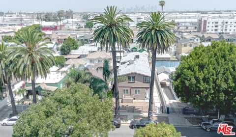 827 E 74th St, Los Angeles, CA 90001