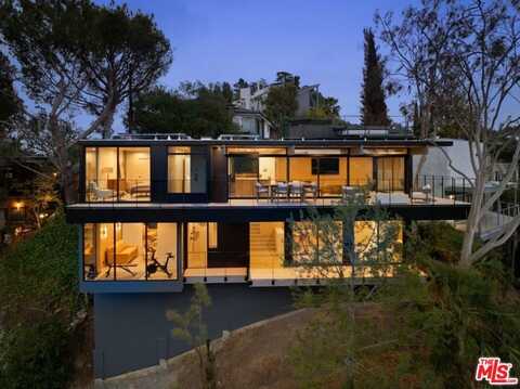 5671 Spreading Oak Dr, Los Angeles, CA 90068