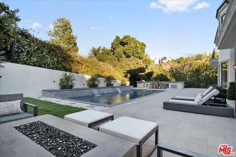 4351 Vanalden Ave, Tarzana, CA 91356