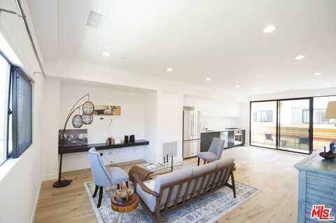 860 S WILTON PL, LOS ANGELES, CA 90005