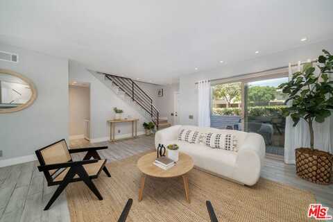 1504 Berkeley St, Santa Monica, CA 90404