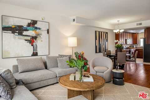 109 S St Andrews Pl, Los Angeles, CA 90004