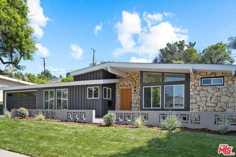 22946 Brenford St, Woodland Hills, CA 91364