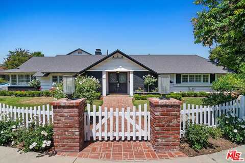 4909 Encino Ter, Encino, CA 91316