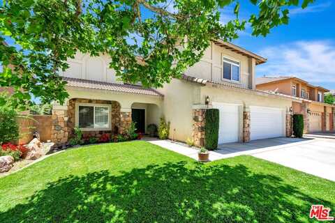 4032 Prestwick Ln, Palmdale, CA 93551