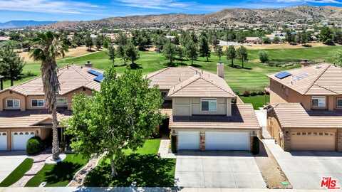 4032 Prestwick Ln, Palmdale, CA 93551