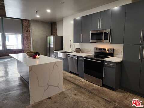 711 S Olive St, Los Angeles, CA 90014
