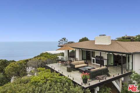 17438 Revello Dr, Pacific Palisades, CA 90272