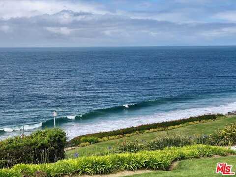 6805 Shearwater Ln, Malibu, CA 90265