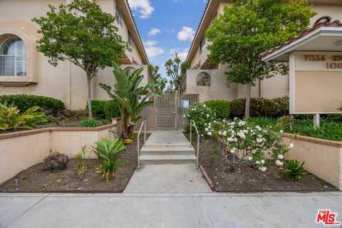 14365 Foothill Blvd, Sylmar, CA 91342