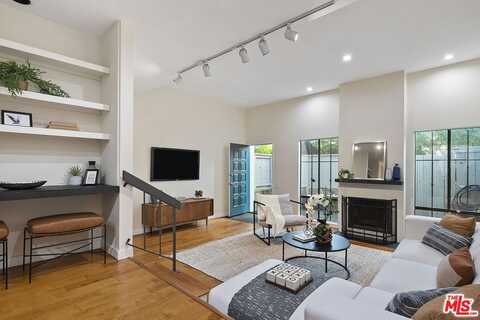1220 Manning Ave, Los Angeles, CA 90024