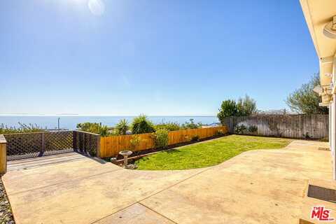 18128 Kingsport Dr, Malibu, CA 90265