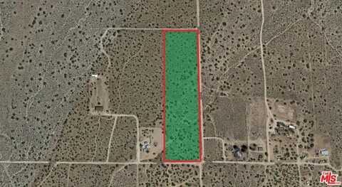 208 Avenue Y8, Llano, CA 93544