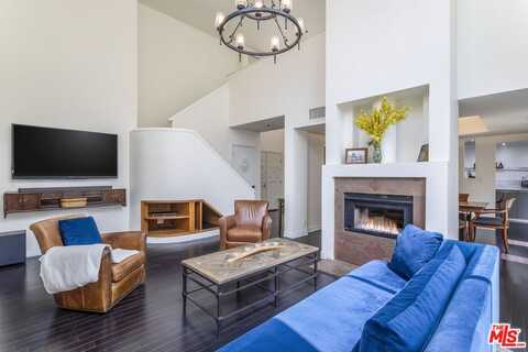 410 S Barrington Ave, Los Angeles, CA 90049