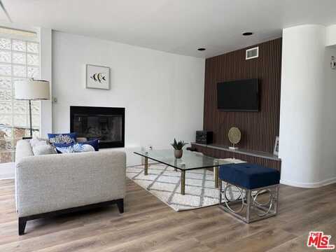 39 Westminster Ave, Venice, CA 90291