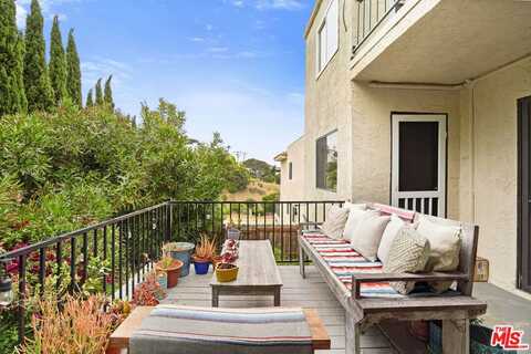 6472 Cavalleri Rd, Malibu, CA 90265
