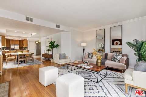 11827 Goshen Ave, Los Angeles, CA 90049