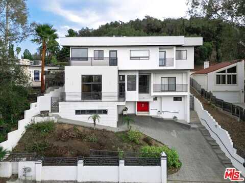 3971 Fredonia Dr, Los Angeles, CA 90068