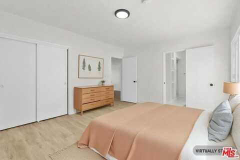 7825 W Manchester Ave, Playa Del Rey, CA 90293