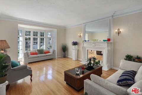 920 S Serrano Ave, Los Angeles, CA 90006