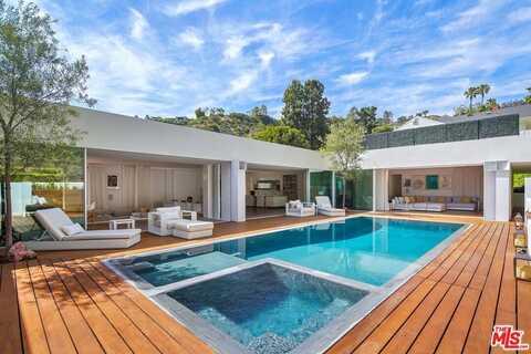 1106 N Hillcrest Rd, Beverly Hills, CA 90210