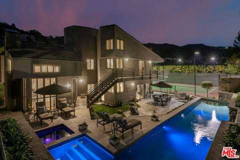17765 Camino De Yatasto, Pacific Palisades, CA 90272