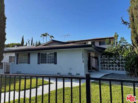 15013 Hartsook St, Sherman Oaks, CA 91403