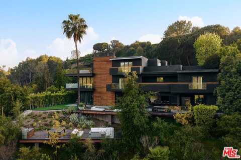 2442 Banyan Dr, Los Angeles, CA 90049