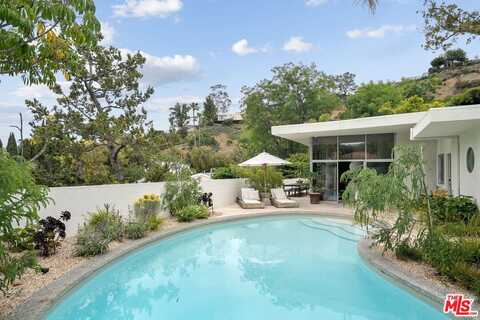 11513 Dona Cecilia Dr, Studio City, CA 91604