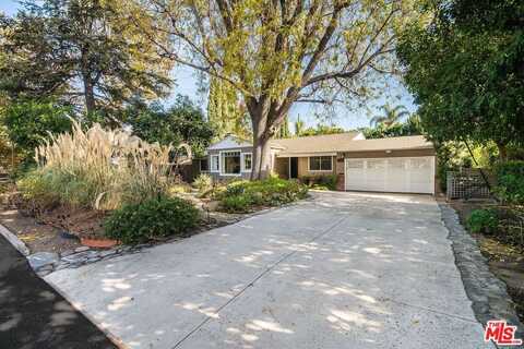 4538 Lemp Ave, Studio City, CA 91602