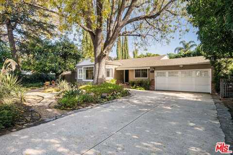 4538 Lemp Ave, Studio City, CA 91602