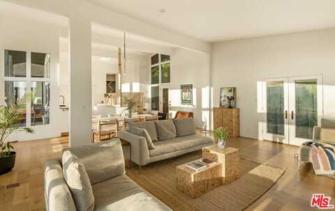 21960 Cereza Way, Topanga, CA 90290