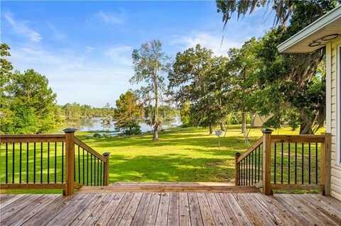 369 RICE PATCH Road, Colfax, LA 71417