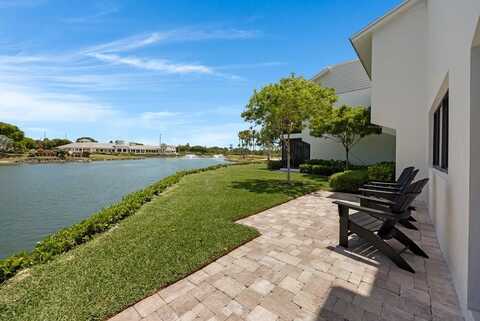 52 Lakeside Lane, Key Largo, FL 33037
