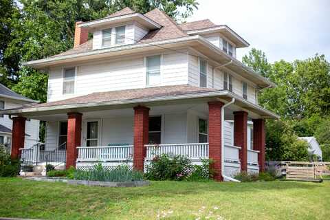 890 Redman AVE, Marshall, MO 65340