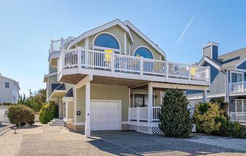 138 8th, Avalon, NJ 08202