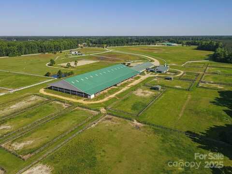 9167 Hasty Road, Laurinburg, NC 28352