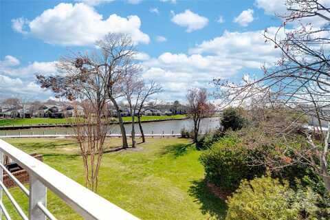 18631 Harborside Drive, Cornelius, NC 28031