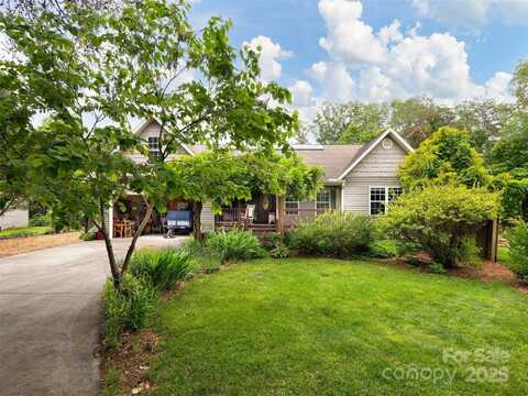 224 Old Haw Creek Road, Asheville, NC 28805