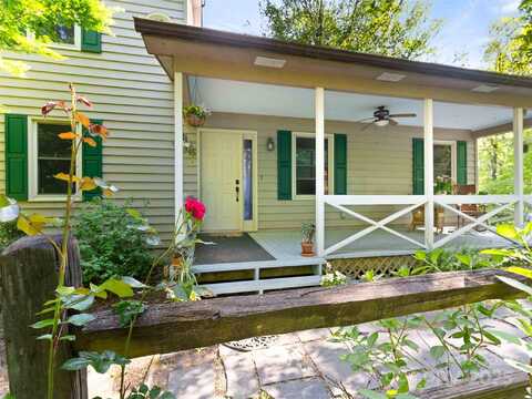 151 Heatherly Heights Road, Saluda, NC 28773