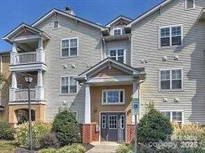 16423 Golden River Lane, Charlotte, NC 28277