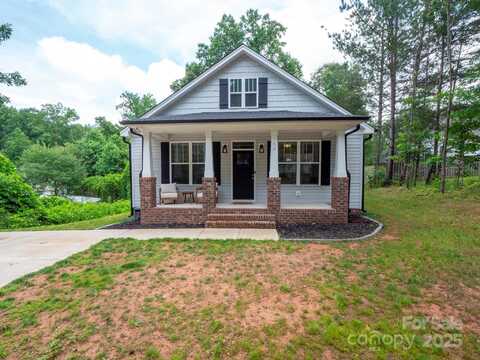 720 4th Street, Stanley, NC 28164