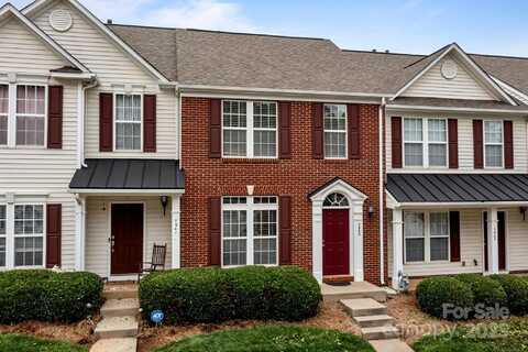 7943 Mariners Pointe Circle, Denver, NC 28037