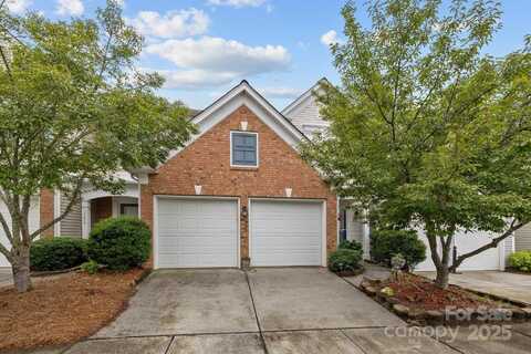 10207 Garmoyle Street, Charlotte, NC 28277