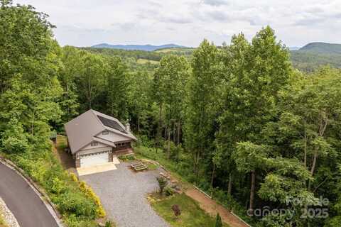 264 W Splitrail Drive, Hendersonville, NC 28792