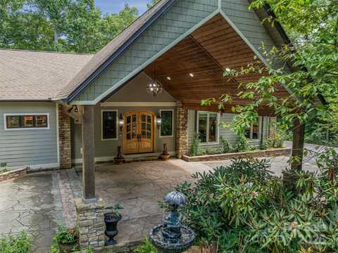 105 Blackberry Lane, Fairview, NC 28730