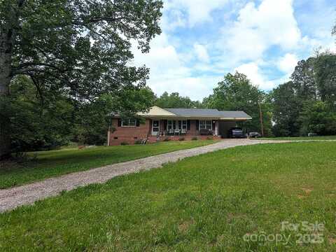 3116 Pilgrim Road, Chester, SC 29706